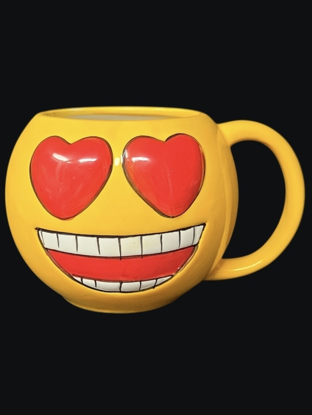 Yellow Heart-Eyes Smiley Face Emoji Ceramic Mug